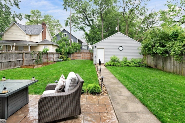 540 Linwood Ave, Columbus, OH 43205 - view of yard with a patio and an outdoor structure