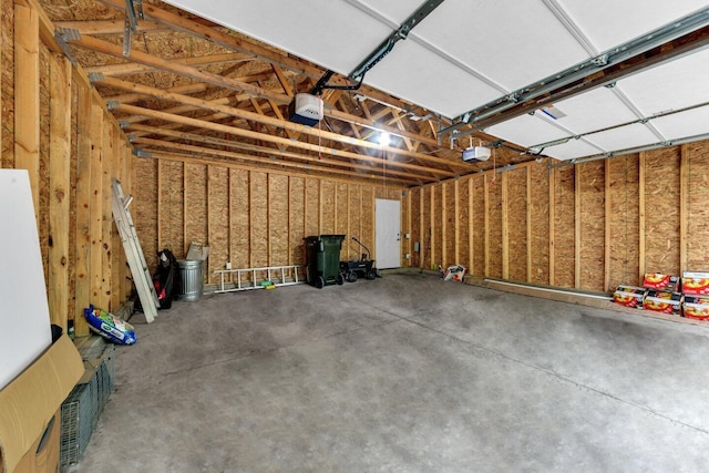 540 Linwood Ave, Columbus, OH 43205 - garage with a garage door opener