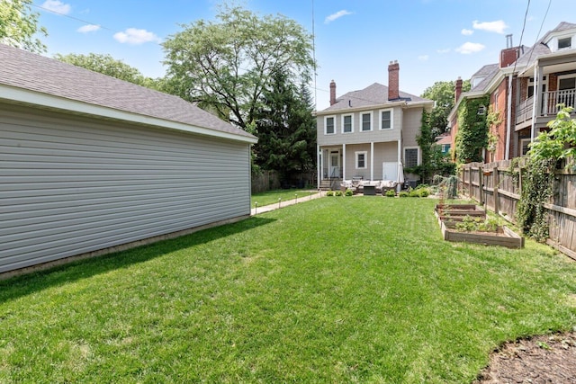 540 Linwood Ave, Columbus, OH 43205 - view of yard with a vegetable garden