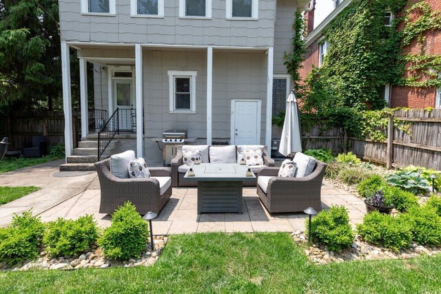 540 Linwood Ave, Columbus, OH 43205 - view of patio / terrace with an outdoor living space and grilling area