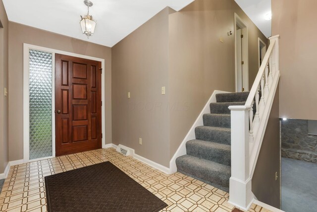 2015 Dunzweiler Dr, Zanesville, OH 43701 - photo 11