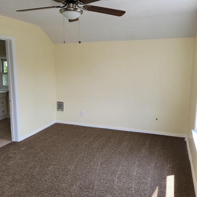 438 S Powell Ave, Columbus, OH 43204 - photo 22