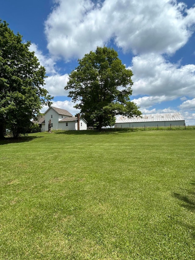 7682 Northridge Rd, Johnstown, OH 43031 - view of green lawn