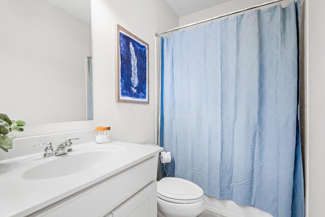 2505 Isabella Blue Dr, Powell, OH 43065 - bathroom with vanity, toilet, and shower / tub combo with curtain