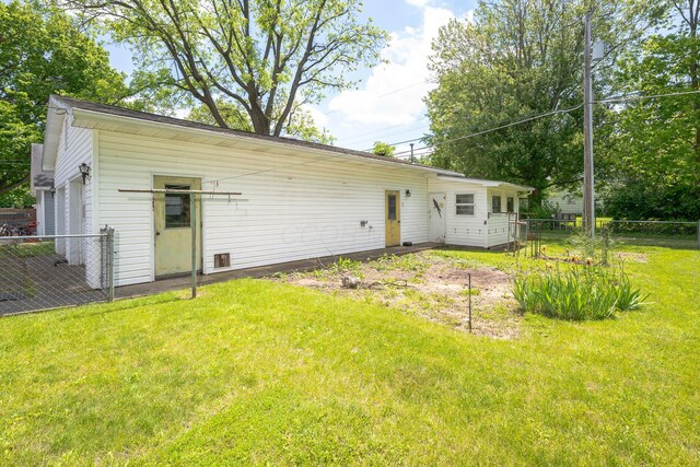 312 E Buckeye St, Belle Center, OH 43310 - photo 42