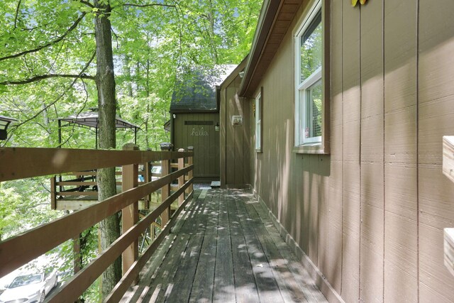 262 Skaggs Rd, Londonderry, OH 45647