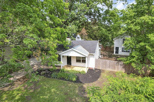 960 College Ave, Columbus, OH 43209 - view of property exterior with roof with shingles