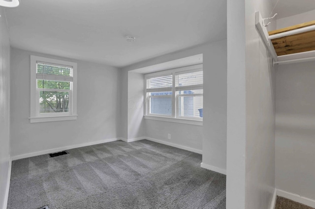960 College Ave, Columbus, OH 43209 - carpeted spare room with baseboards