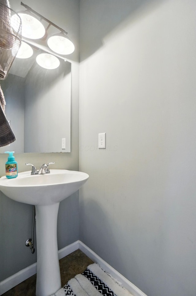 459 Wingate Pl, Mount Sterling, OH 43143 - bathroom featuring a sink and baseboards