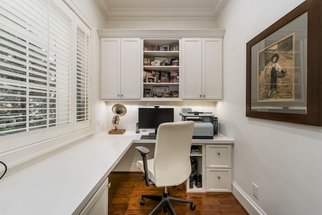 14 Lyonsgate Rd, Bexley, OH 43209 - office space with built in desk, ornamental molding, and dark wood finished floors