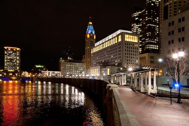 1 Miranova Pl Unit 1225, Columbus, OH 43215 - city view featuring a view of city lights and a nearby body of water