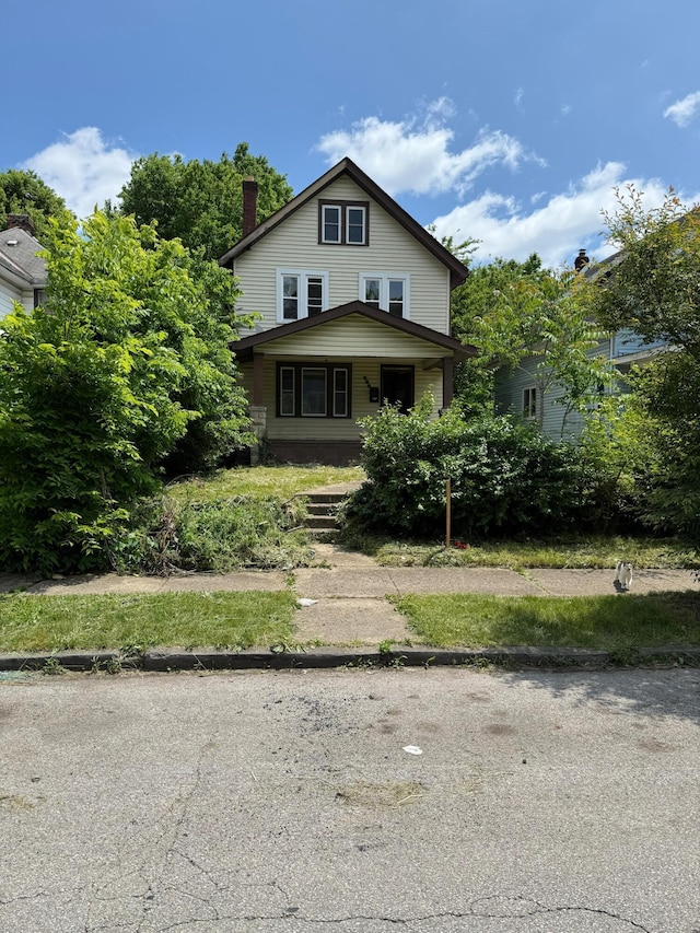 778 Berkeley Rd, Columbus, OH 43205 - view of front of property with a chimney