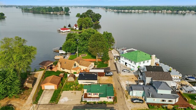 4881 Decker Ave NE, Thornville, OH 43076 - aerial view of a large body of water