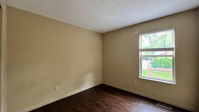 568 Durham Ln, Delaware, OH 43015 - photo 11