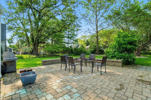 91 Nottingham Rd, Columbus, OH 43214 - view of patio / terrace