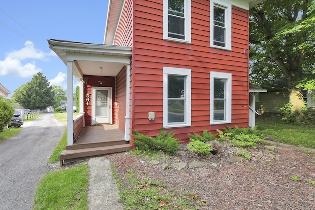 564 Eastern Ave, Bellefontaine, OH 43311 - photo 10