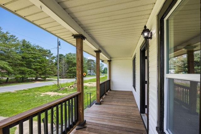 2174 Peachblow Rd, Lewis Center, OH 43035 - porch with a yard
