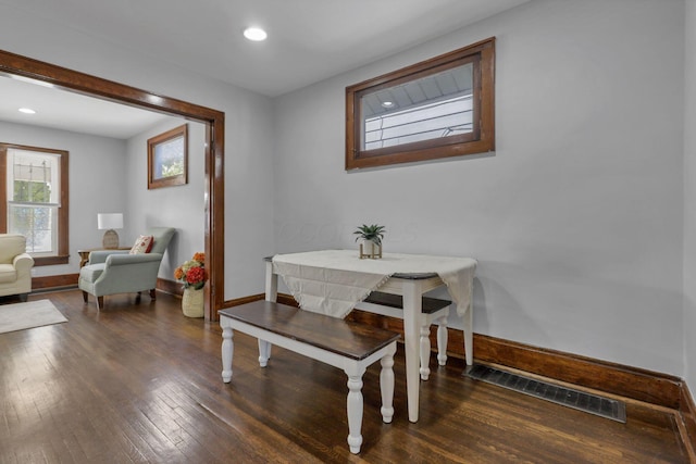 1442 S 4th St, Columbus, OH 43207 - dining area with baseboards, recessed lighting, and wood-type flooring
