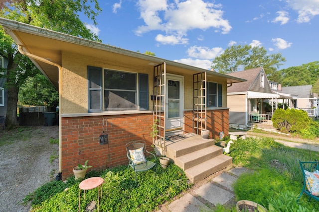 351 E Lincoln Ave, Columbus, OH 43214 - photo 2