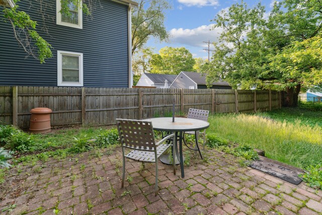 351 E Lincoln Ave, Columbus, OH 43214 - photo 26