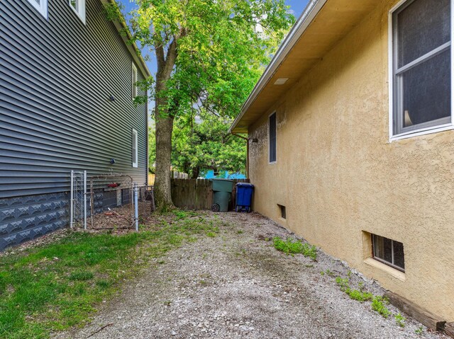 351 E Lincoln Ave, Columbus, OH 43214 - photo 29