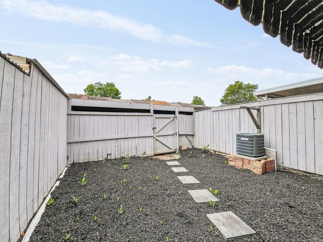 576 Pamlico St, Columbus, OH 43228 - photo 42