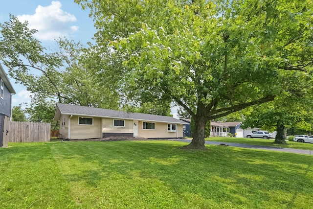 106 Woodrow Ave, Delaware, OH 43015 - view of ranch-style house