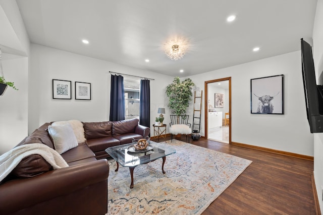 2770 Columbus Ave, Bexley, OH 43209 - living room featuring dark wood-style floors, recessed lighting, and baseboards