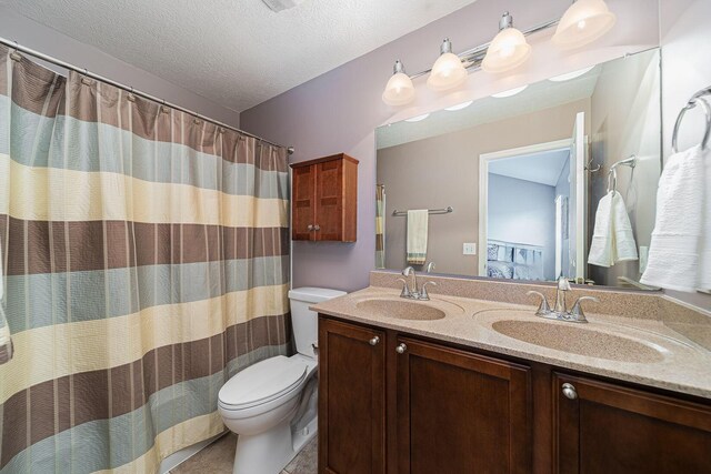66 Highbluffs Blvd, Columbus, OH 43235