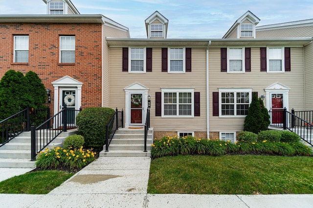 66 Highbluffs Blvd, Columbus, OH 43235