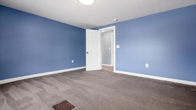 422 N Cedar St, Newark, OH 43055 - carpeted spare room with baseboards