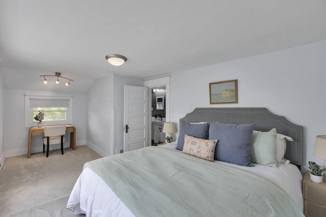 78 Griswold St, Delaware, OH 43015 - carpeted bedroom featuring baseboards and vaulted ceiling