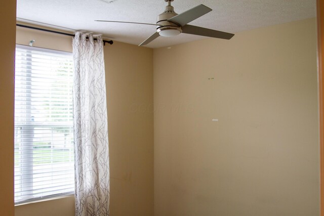 12233 Rooster Tail Dr, Pickerington, OH 43147 - photo 10