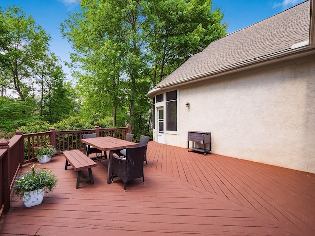 1488 Brittingham Ln, Powell, OH 43065 - deck with outdoor dining space