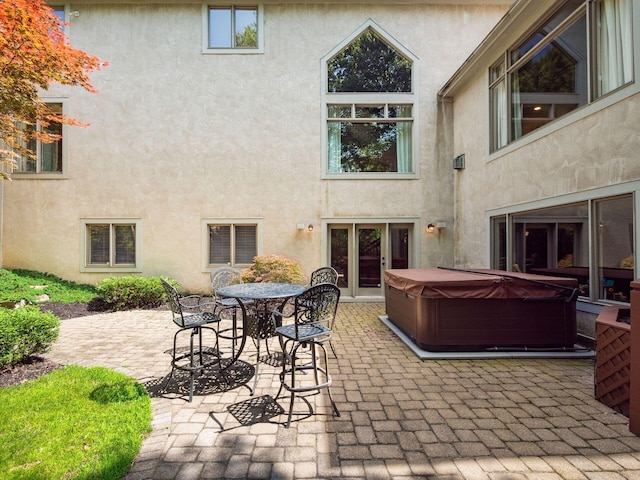 1488 Brittingham Ln, Powell, OH 43065 - view of patio with a hot tub