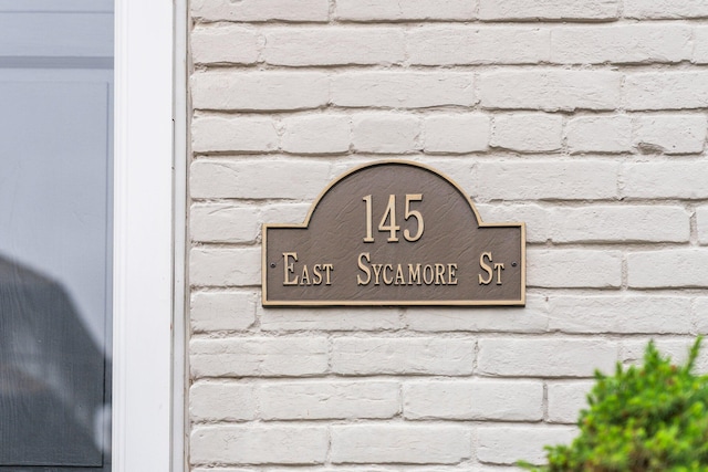 145 E Sycamore St, Columbus, OH 43206 - exterior view