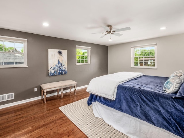 1360 Clubview Blvd S, Columbus, OH 43235 - bedroom featuring wood finished floors, baseboards, recessed lighting, and ceiling fan