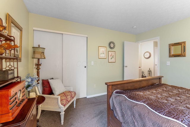 4655 Athalia Dr Unit 20B, Columbus, OH 43228 - bedroom with carpet floors and a closet
