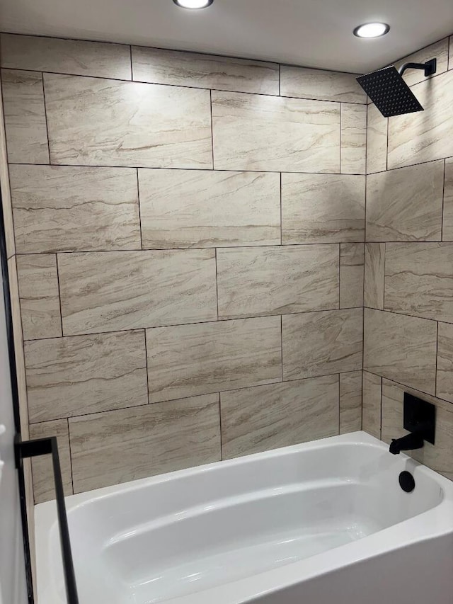 418 Clinton St, Circleville, OH 43113 - full bathroom featuring bathing tub / shower combination and recessed lighting
