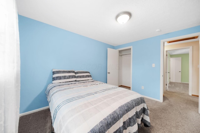 5770 Linworth Rd, Columbus, OH 43235 - bedroom featuring carpet floors and baseboards
