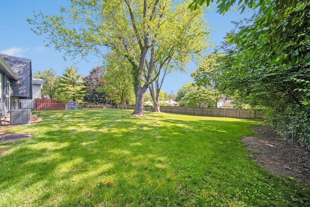 5770 Linworth Rd, Columbus, OH 43235 - view of yard featuring central air condition unit