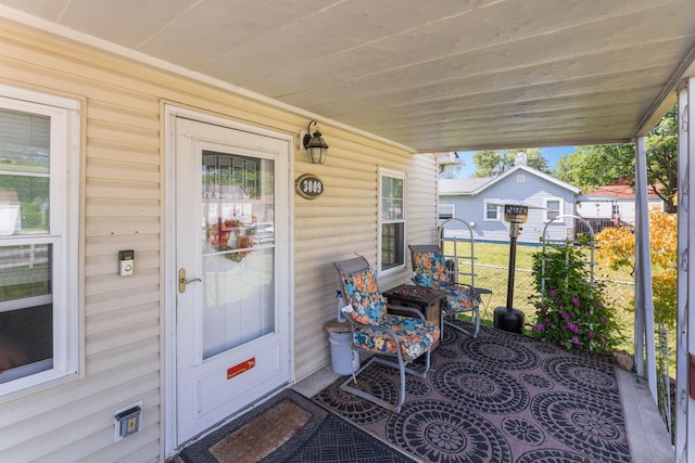 3009 Hiawatha St, Columbus, OH 43224 - view of sunroom / solarium