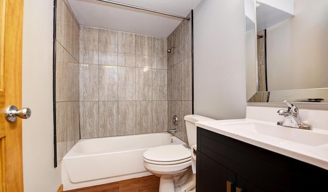 1088 Franklin Ave, Columbus, OH 43205 - full bathroom with vanity, washtub / shower combination, and wood finished floors