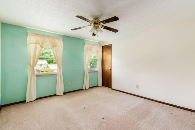 13582 Capetown Ave, Pickerington, OH 43147 - carpeted spare room with ceiling fan and a textured ceiling