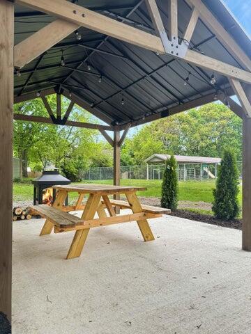 233 E Market St, Urbana, OH 43078 - photo 7