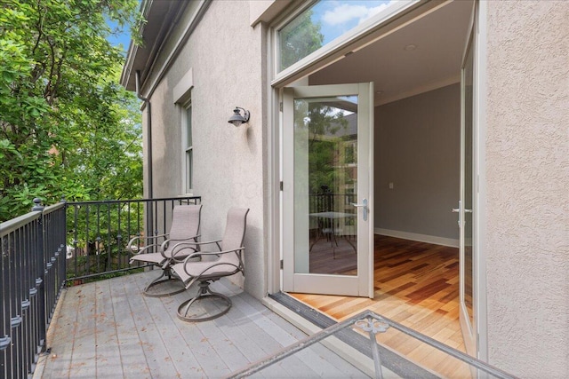 874 S High St, Columbus, OH 43206 - view of balcony