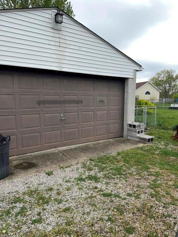633 Wirt Rd, Groveport, OH 43125 - photo 6