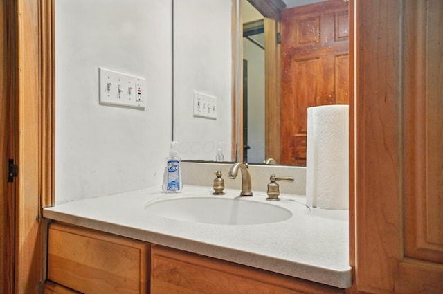 443 Binns Blvd, Columbus, OH 43204 - bathroom featuring vanity
