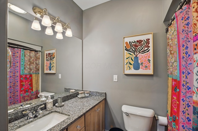 791 York St W, Mansfield, OH 44904 - full bath with toilet and vanity