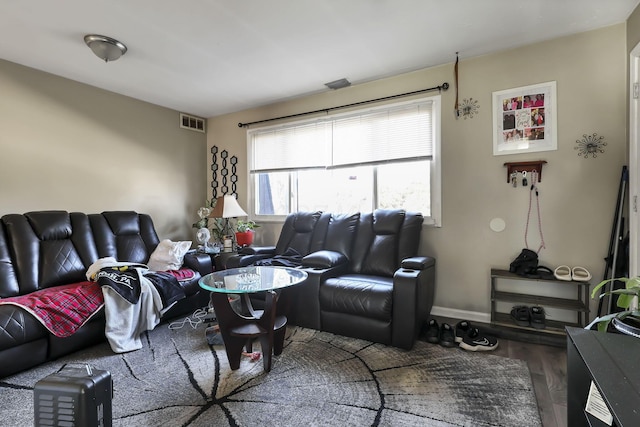 2872 Howey Rd, Columbus, OH 43224 - living area featuring wood finished floors and baseboards